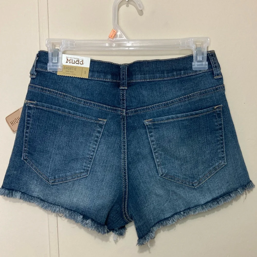 Mudd high rise shorts - Picture 4 of 5